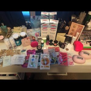 Foreo Makeup - HUGE Makeup and Skincare Haul!!!!🤩🤩🤩🤩 Foreo Makeup - HUGE Makeup and Skincare Haul!!!!🤩🤩🤩🤩